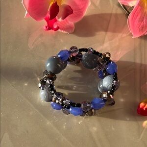 Elegant Blue Beaded Bracelet